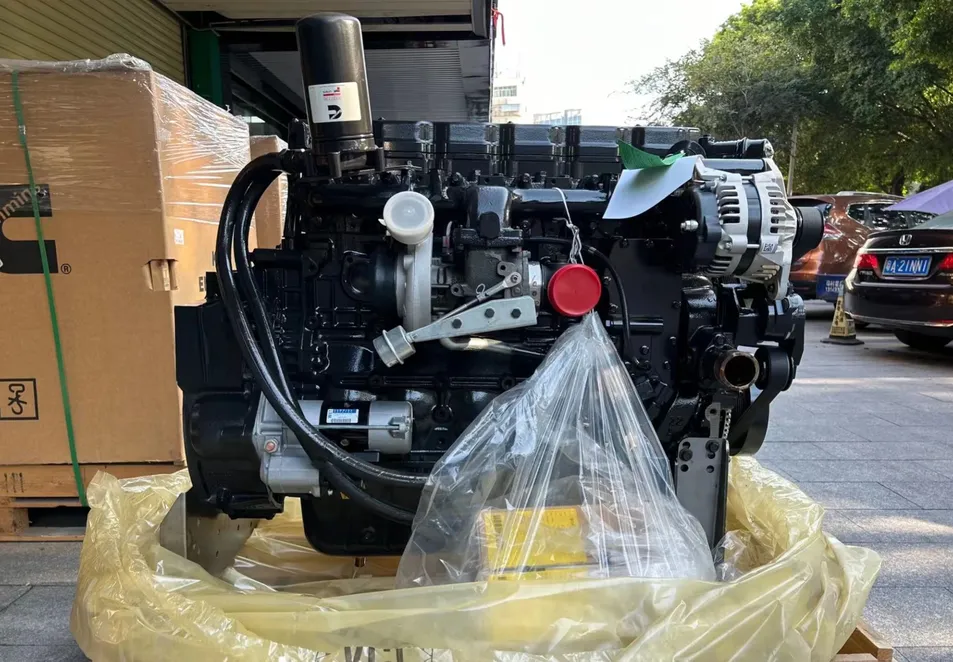 Hot Sale Qsb6.7 Engine 6 Cylinder Diesel Engine Common Rail Low Fuel