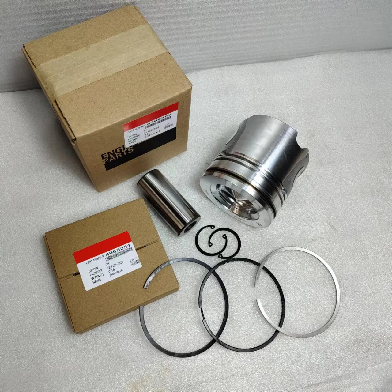 Kit de Pistão 4309382 4309383 4309386 5274516 Motor Diesel Qsb6.7 para Peças de Reposição de Escavadora