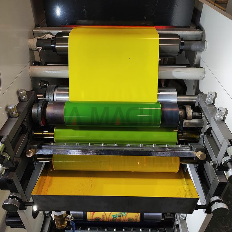 2 3 4 Color Flexo Paper Film Label Roll To Roll Printing Machine