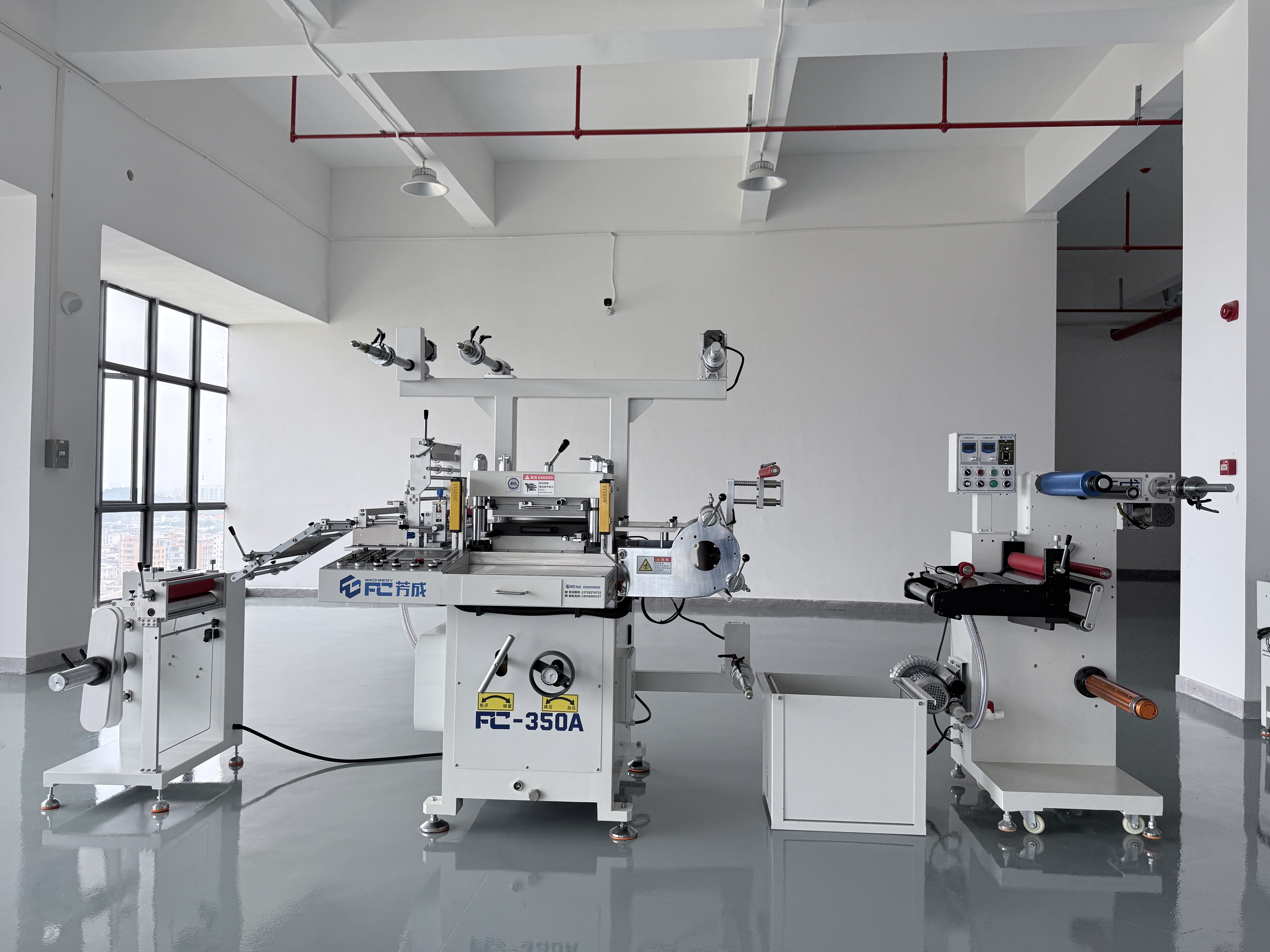 Good Price HL-350A Automatic High Speed Die Cutting Machine With Wast Collector For Various Adhesive Sticker Labels