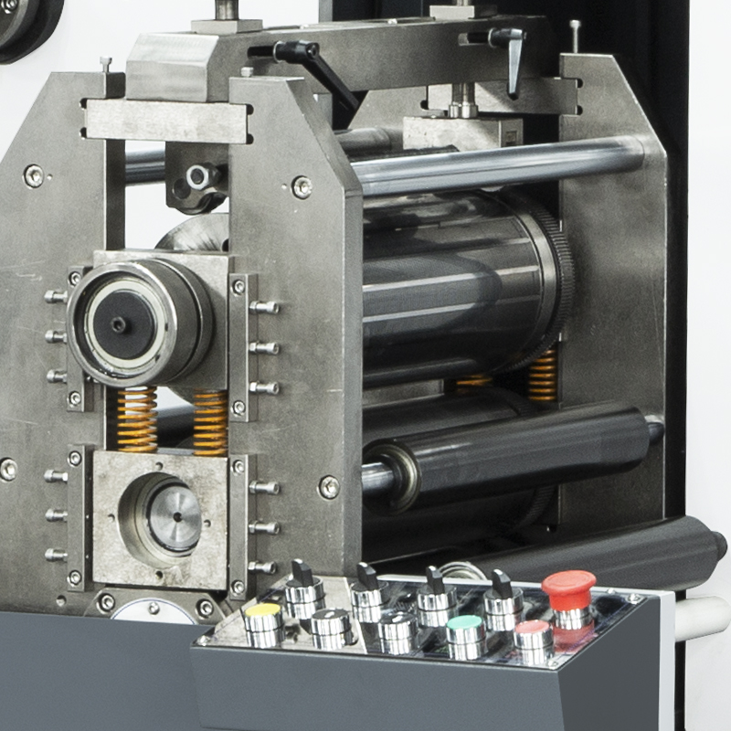 2025 Full Rotary Intermittent Roll-to-Roll Label Self-Adhesive Die Cutting Machine with Core Motor Component