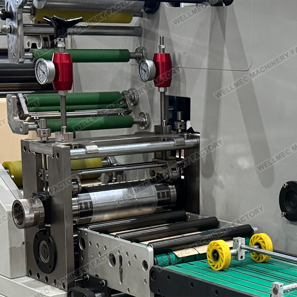 IML die cutting