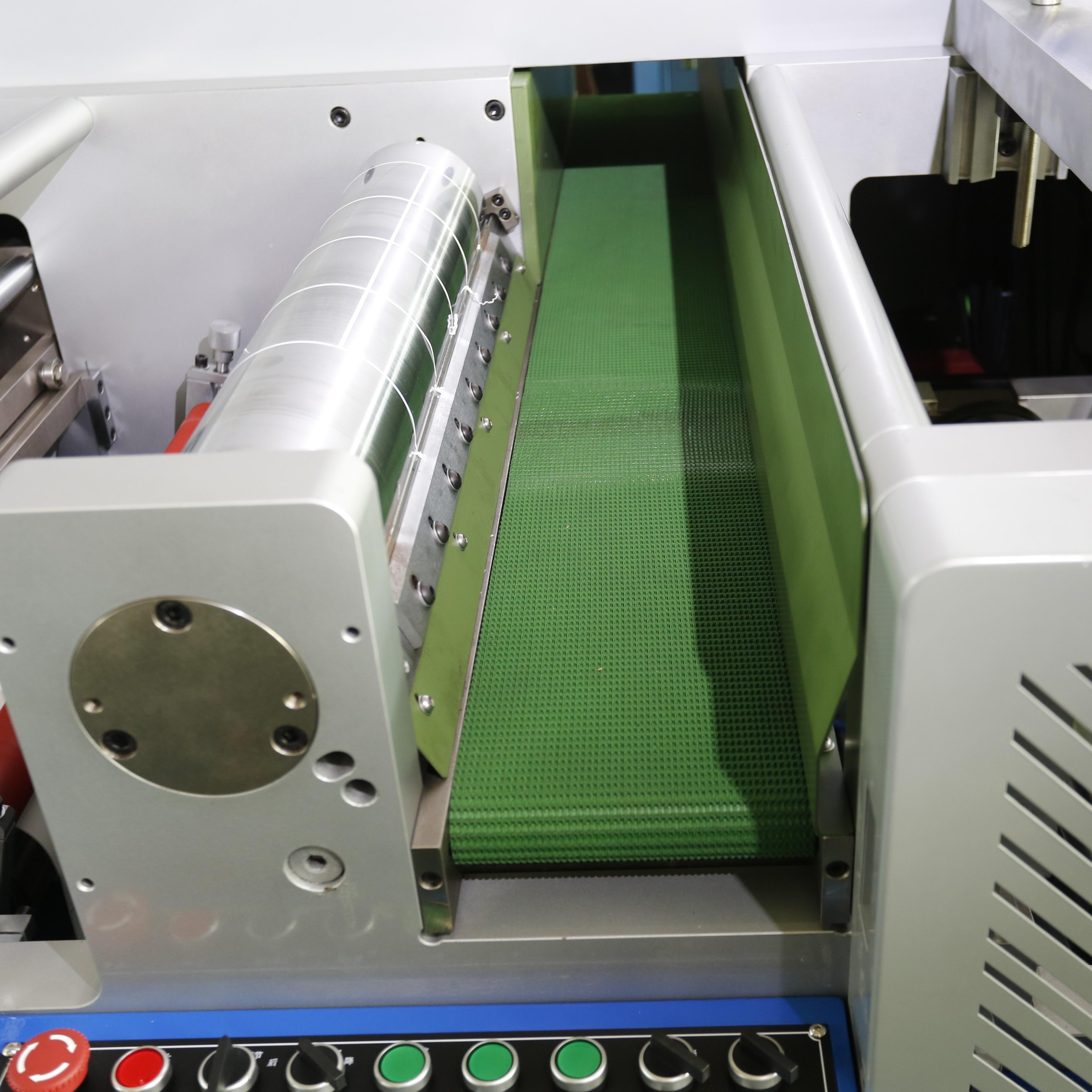 Direct Thermal Label Making Machine Stack Fan Fold Adhesive Labels Paper Processing Machinery