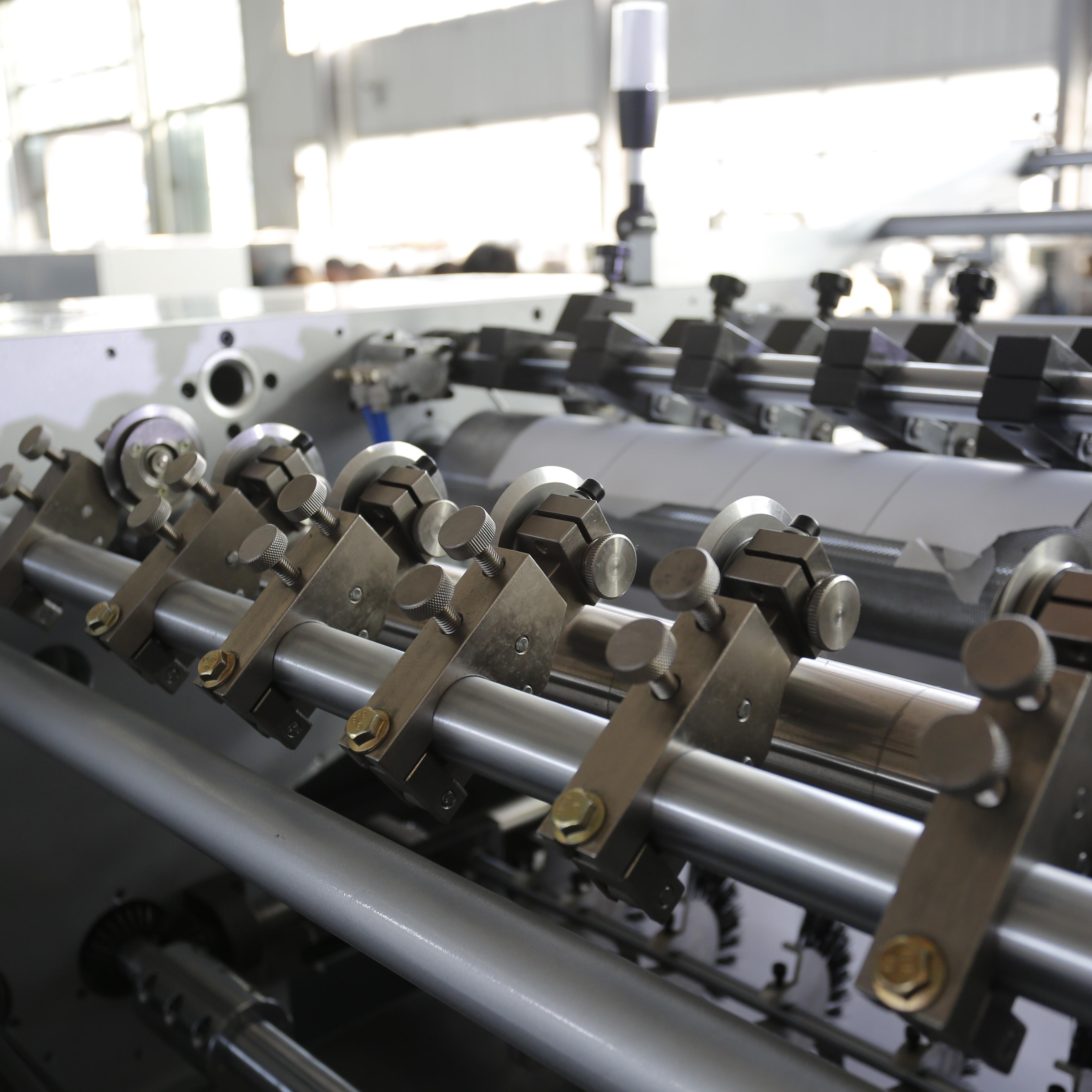 Direct Thermal Label Making Machine Stack Fan Fold Adhesive Labels Paper Processing Machinery
