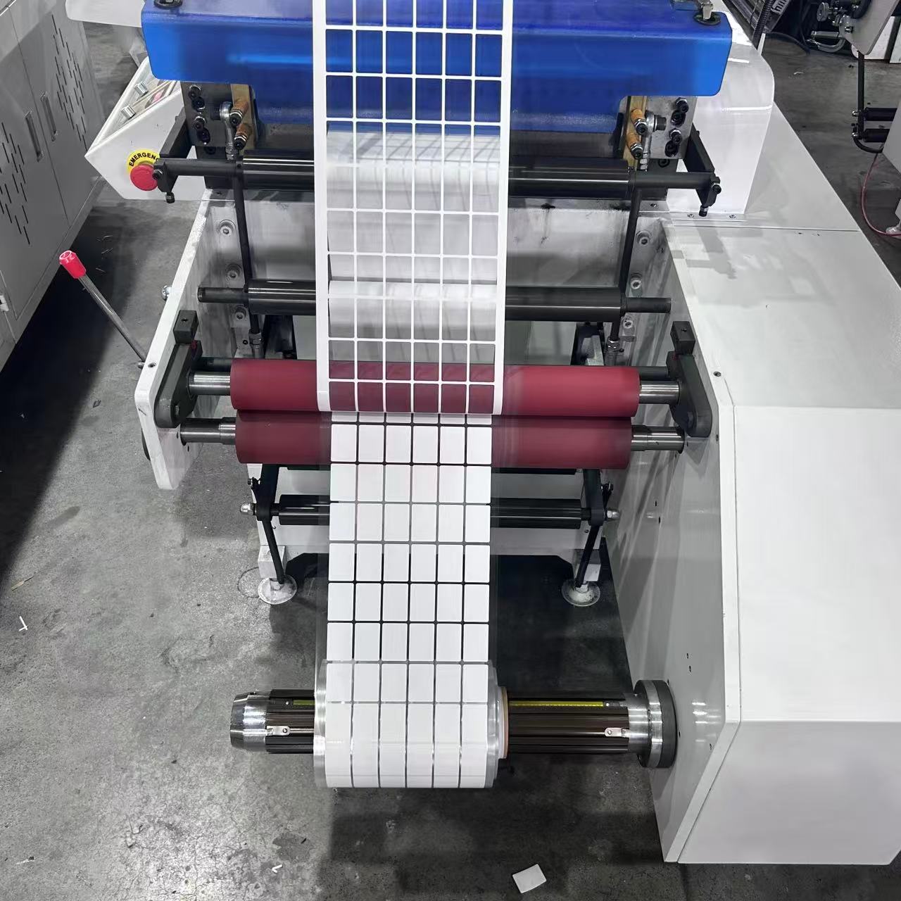 RTMQ450 Durable Use Printed Label Paper 2seat Flatbed Die Cutting Machine with 1 Color Hot Stamping Rotary Move