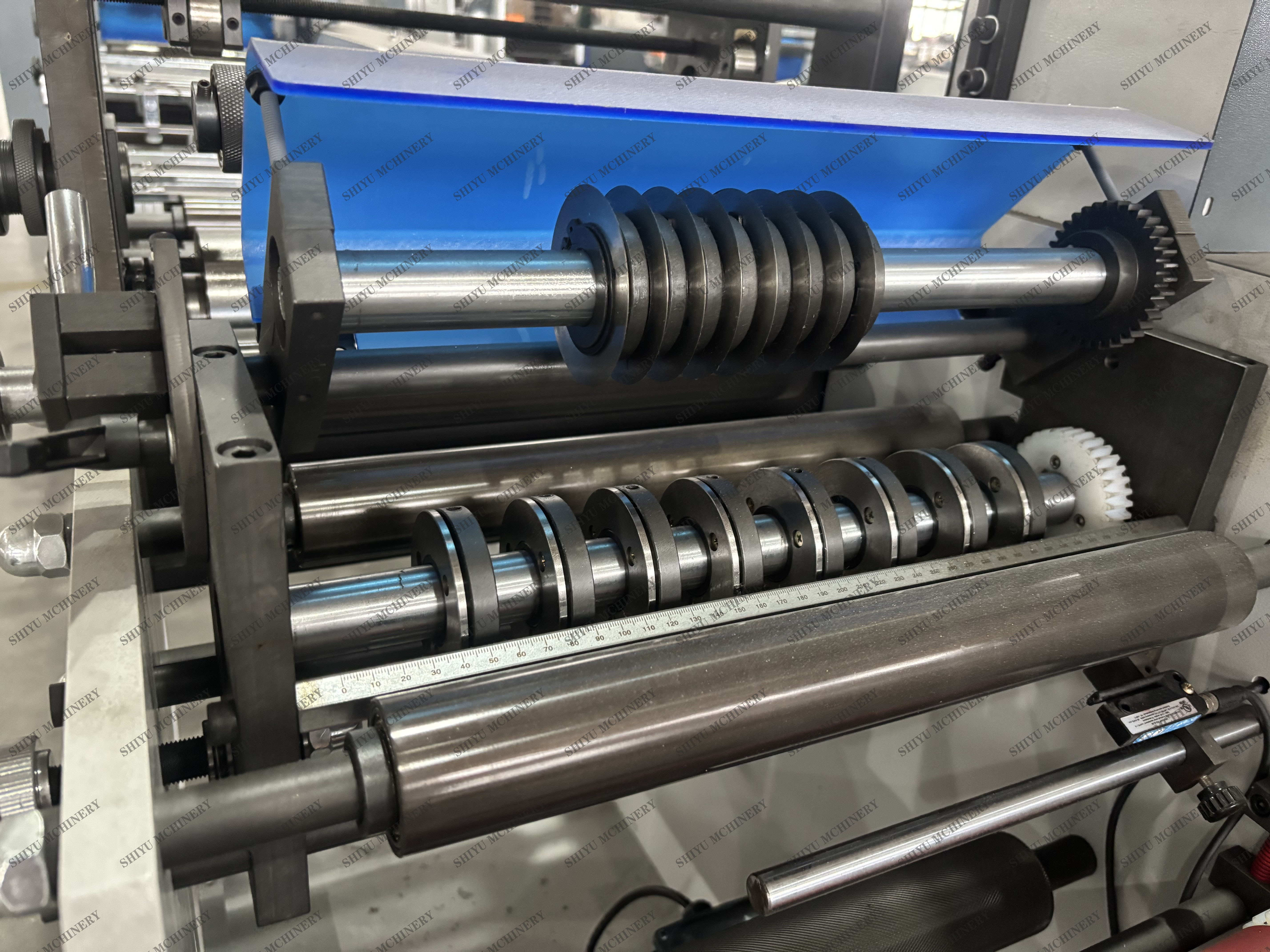 Automatic Sticker Label Rotary Die Cutting Slitting Machine Support Hot Stamping Lamination Punching With Turret Rewinding China
