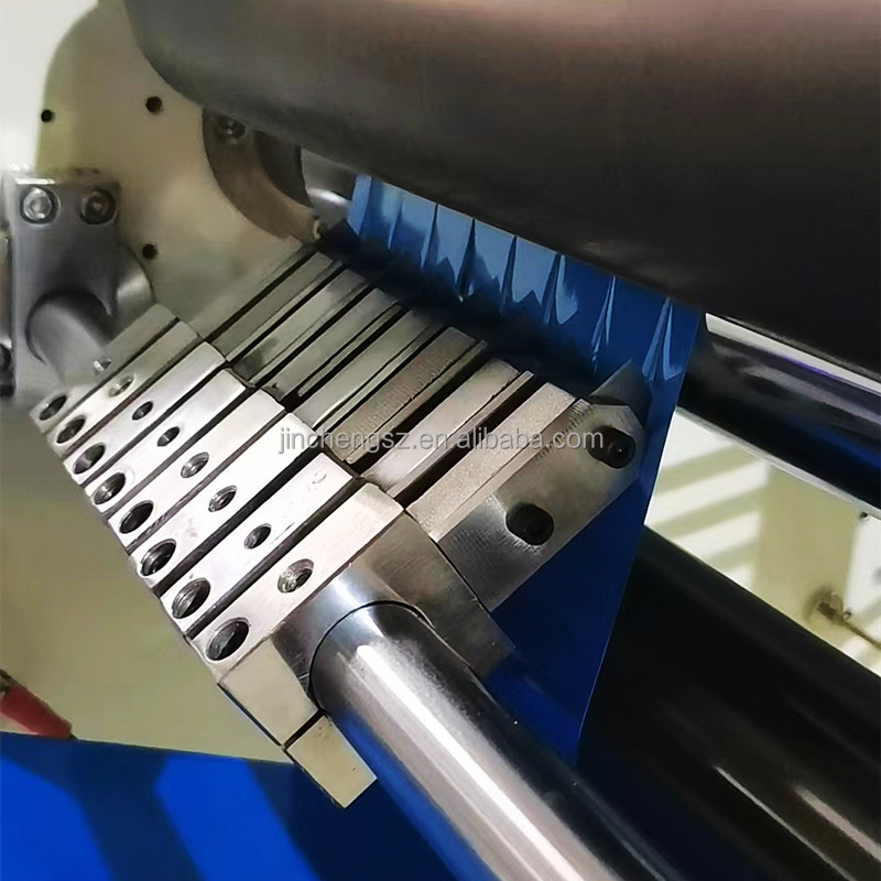 Razor for waste edge cutting