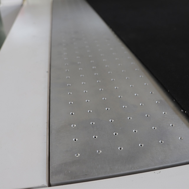 CNC Two Cutter Heads Carton Vibrating Knife Cutting 3M Adhesive Magnet Sticker DTF KT Board Cutting Machine