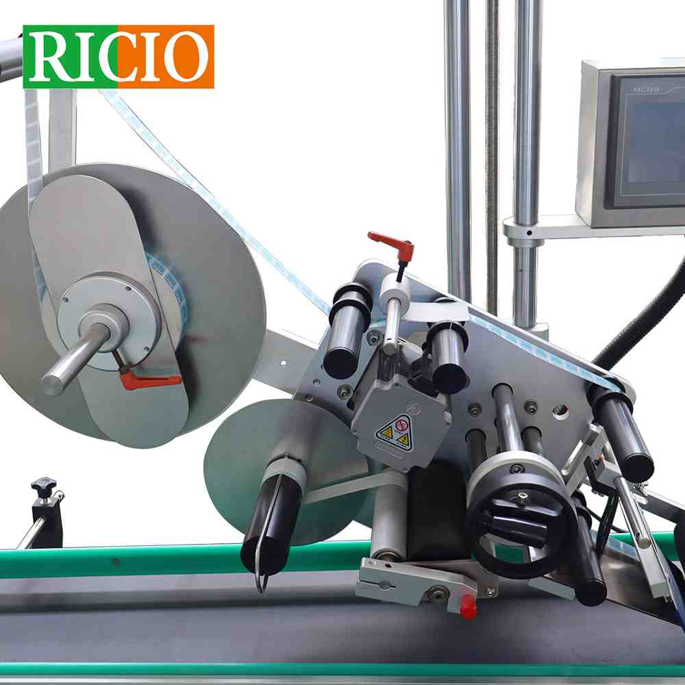 Servo Motor Electric Self-adhesive Flat Top Surface Single-side Carton Label Applicator Automatic Express Box Labeling Machine