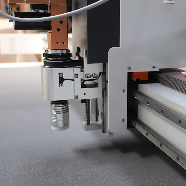 CNC Two Cutter Heads Carton Vibrating Knife Cutting 3M Adhesive Magnet Sticker DTF KT Board Cutting Machine