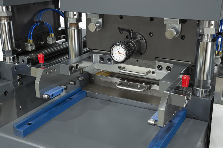 Hot Stamping Foil Printing Machine Rotary Die Cutter Cutting Machine Roll to Roll Aluminium Foil Printer Machine