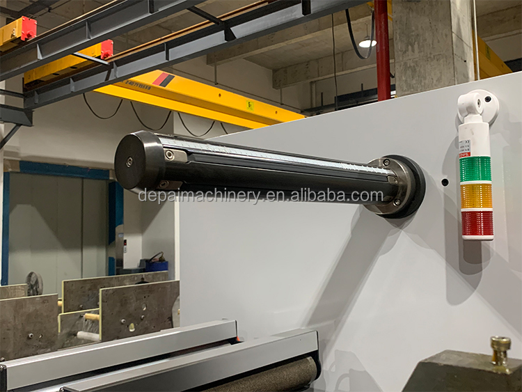 Laminating unit