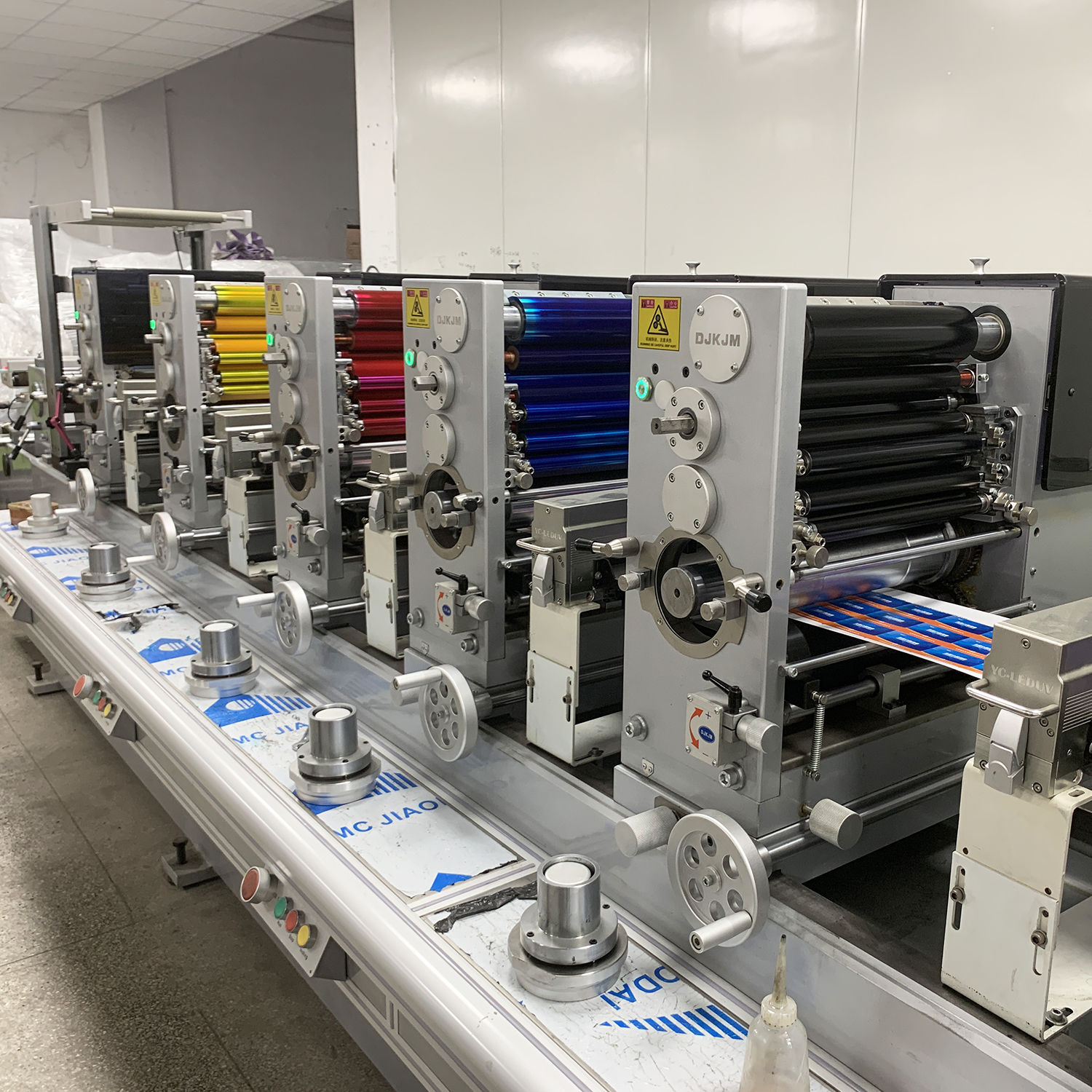 DJKJM Brand High Speed Customized 320 300 mm Intermittent Semi Rotary Label Offset Printing Machine Roll to Roll