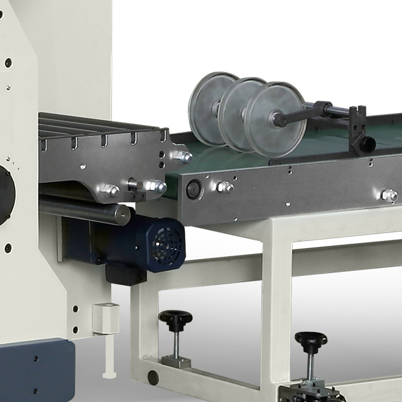 Optional: cut sheet conveyor