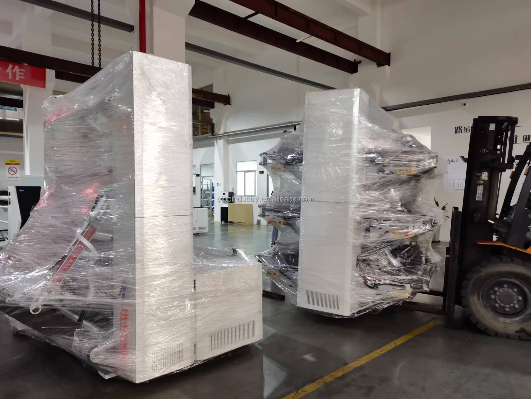 Containerized machinery