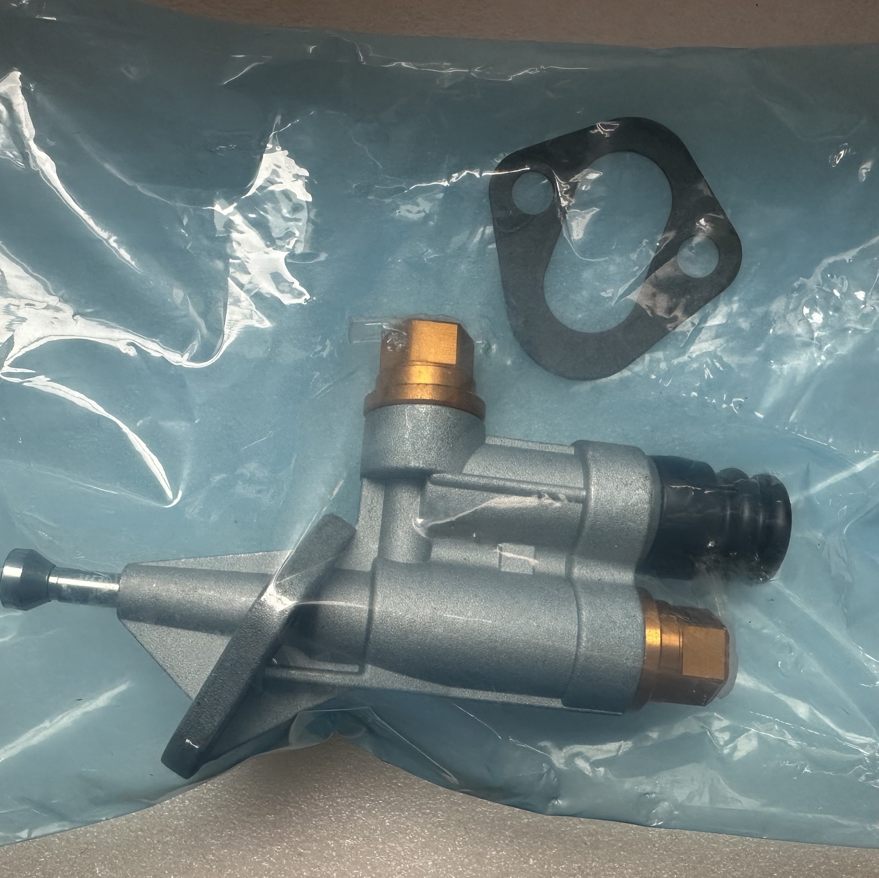 High Quality diesel Engine Fuel System Components Fuel Delivery Pump 3917998 4988749 3917999 1106n1-010 4937767 3906795 3930201