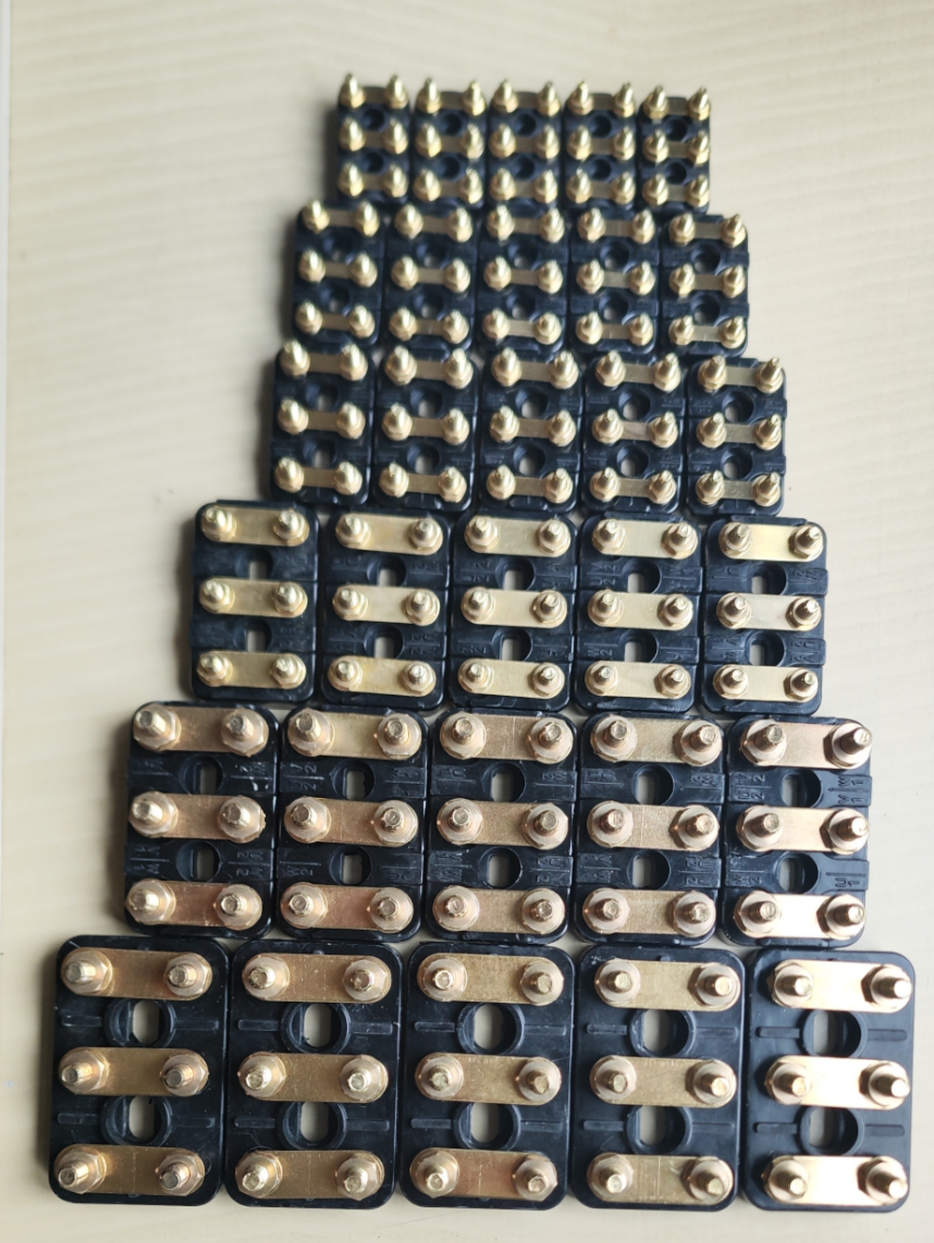 Motor Terminal Block Detail 6
