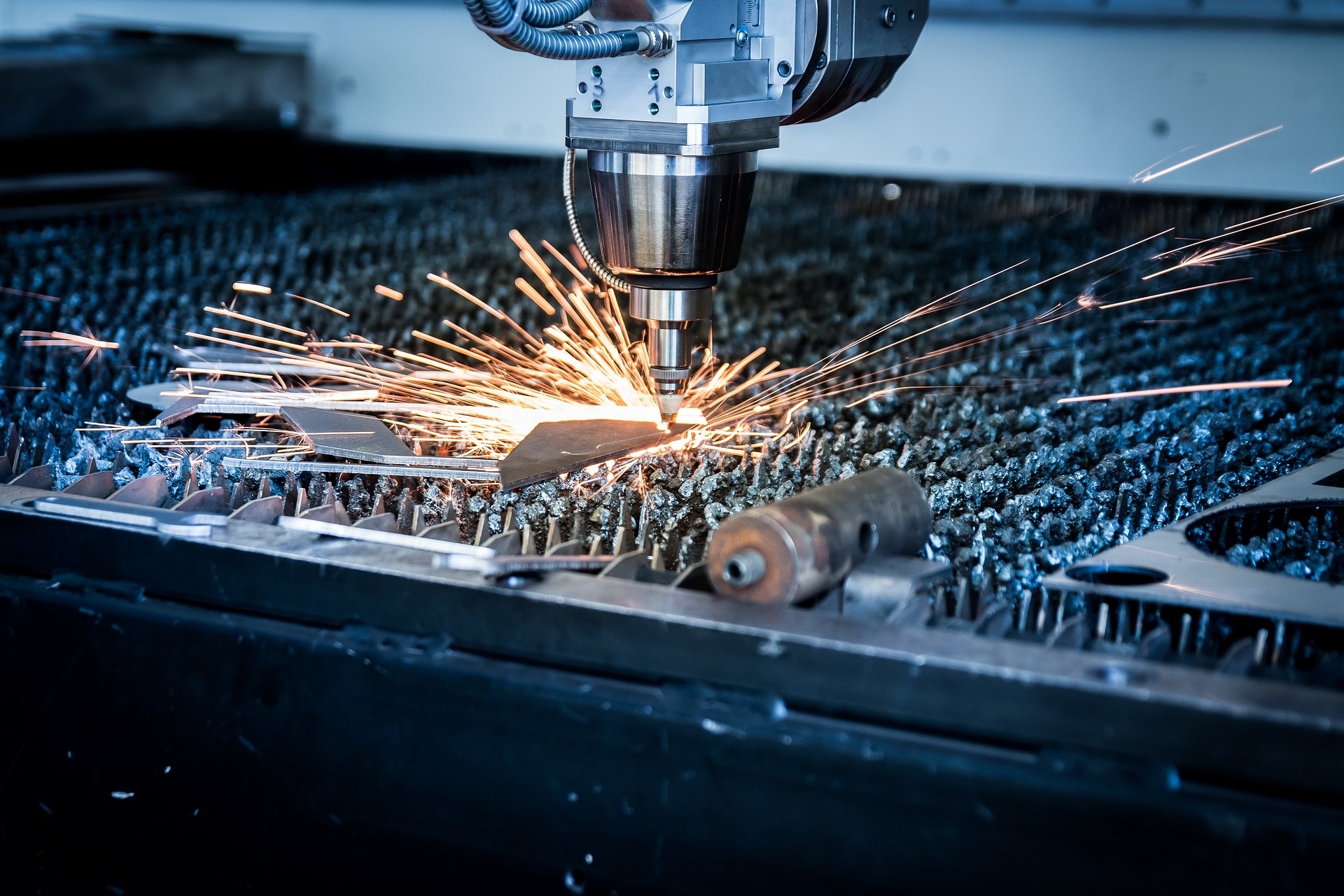 Customized 304 Stainless Steel Polishing Service Custom Sheet Metal Fabrication Bending Laser Cutting Bending Car Parts