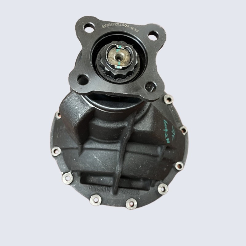 Sinotruk HOWO A7 Heavy Truck Rear Axle Spare Parts New Condition Steel Drivetrain &amp; Axles Model Hc16 Part Number Az7117338733