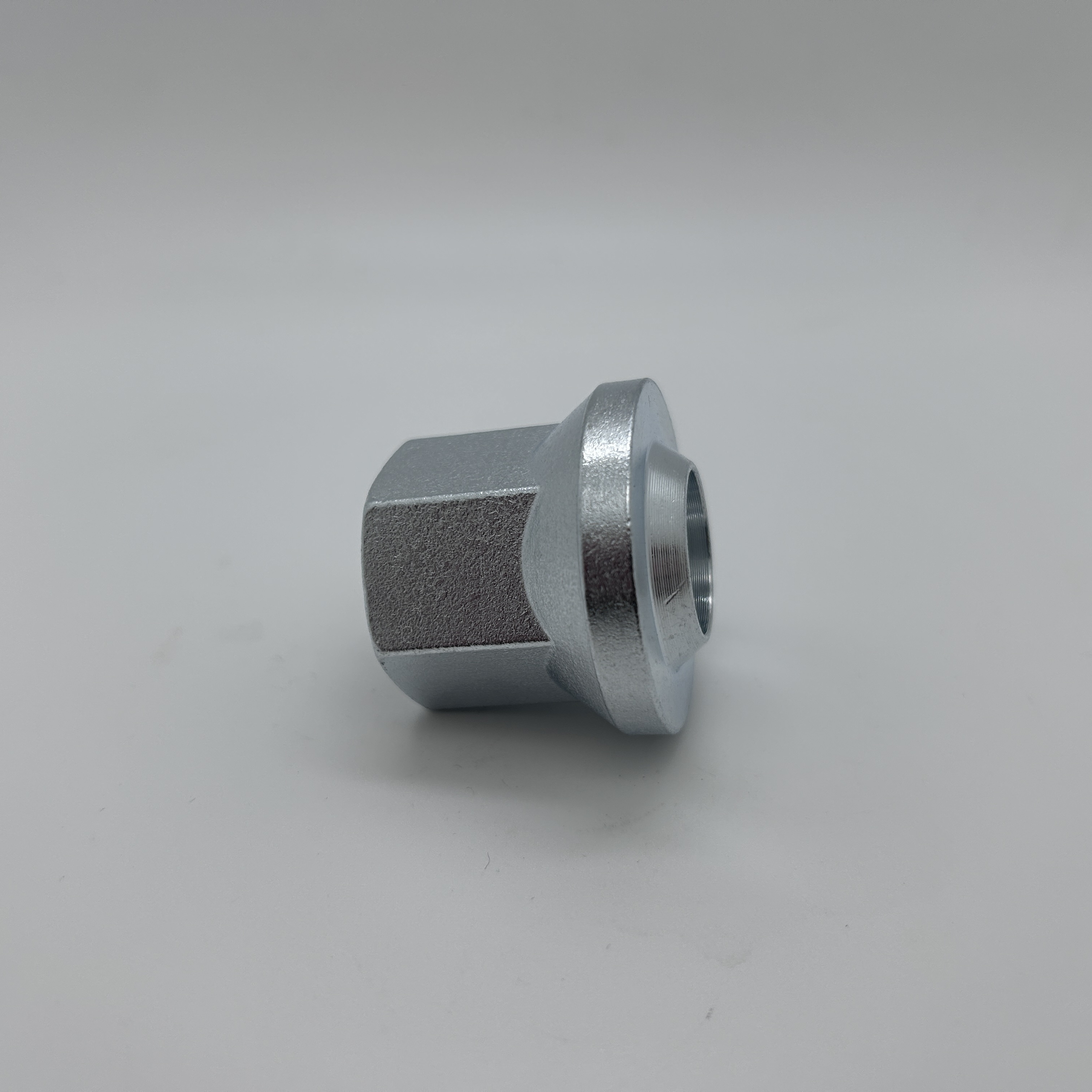 Heavy Duty Truck Wheel Parts Durable and Reliable Truck Wheel Nut