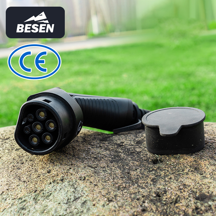 OEM ODM 16A 32A IP66 New Energy Vehicle Parts &amp; Accessories Type 2 IEC 62196-2 EV Charger Plug