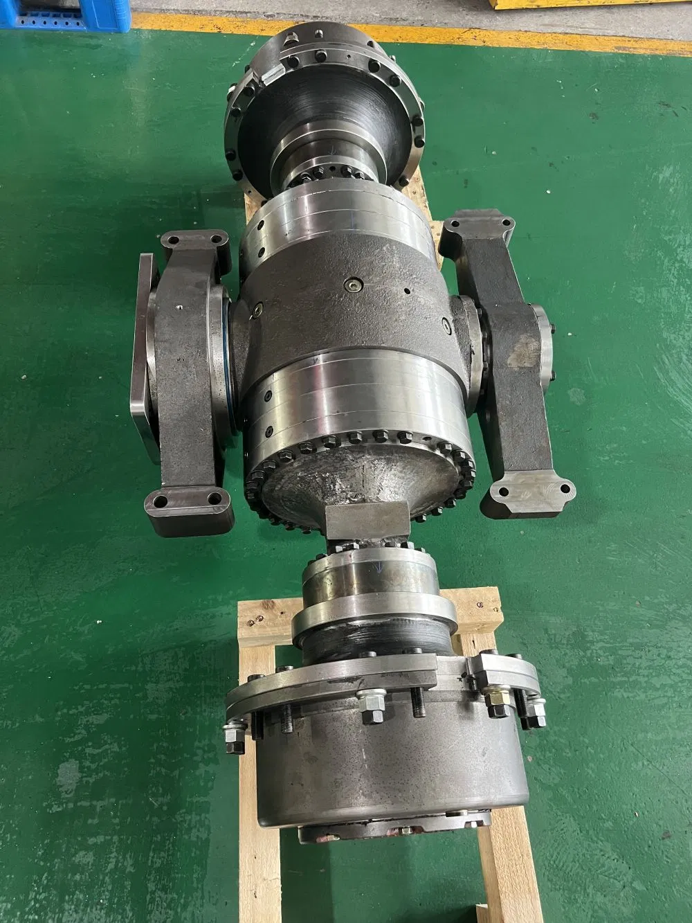 Drivetrain Transmission R1300g Axle Engine Parts