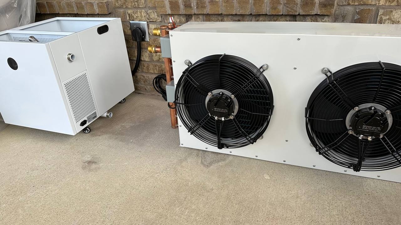 C6 Liquid-Cooled Temperature Control Oil Immersion Cooling System Computer Case 4pin Power Interface Copper Aluminum Heatsink