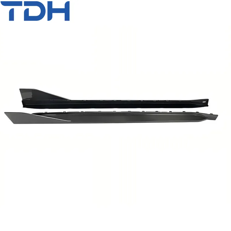 BMW G80 G82 Side Skirt 2