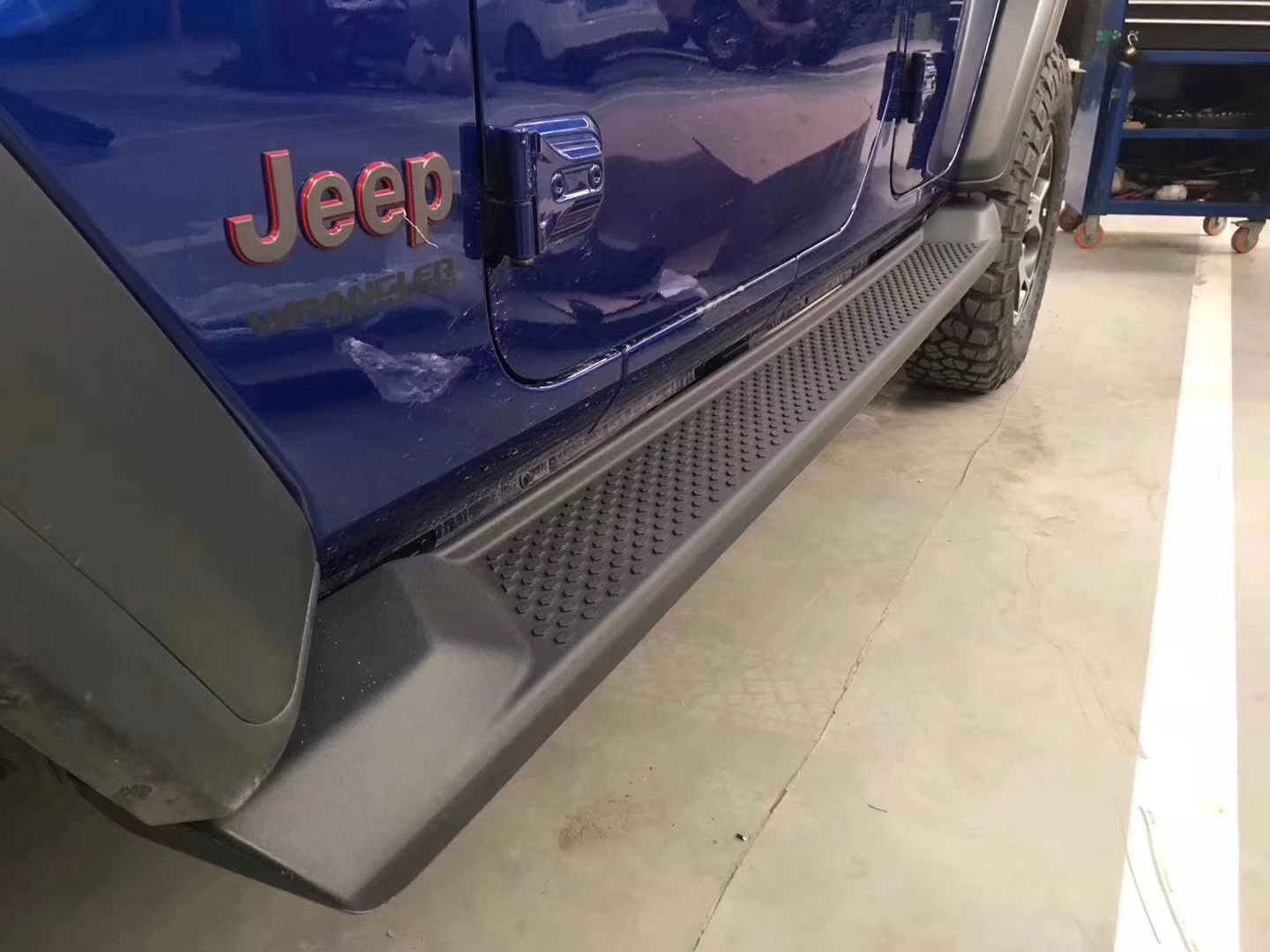 Hot Sale Car Parts Running Boards 4 Door Side Step Board Fit for JL