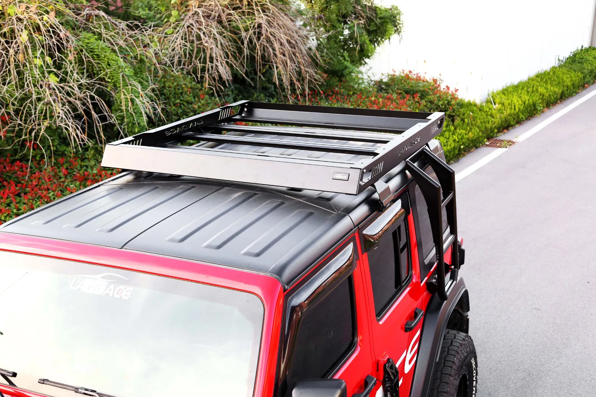 Aluminum Alloy Roof Rack Cargo Basket with Light Rooftop Carrier
