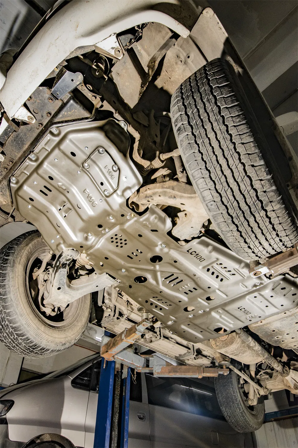 Offroad Skid Plate Detail