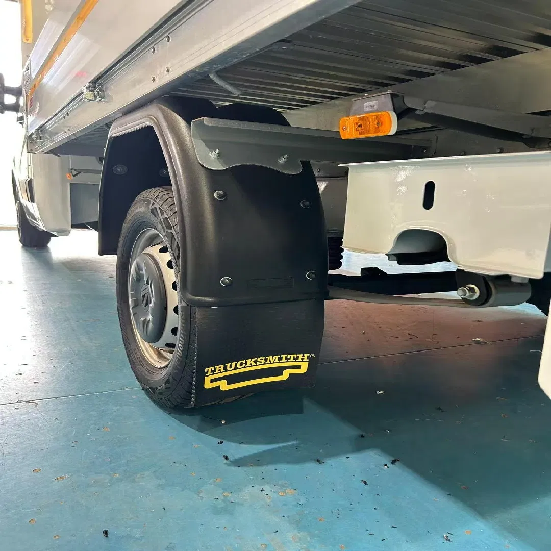 Custom Rubber Car Fender Truck Mudguard Auto Mud Flaps Trucks Custom Color