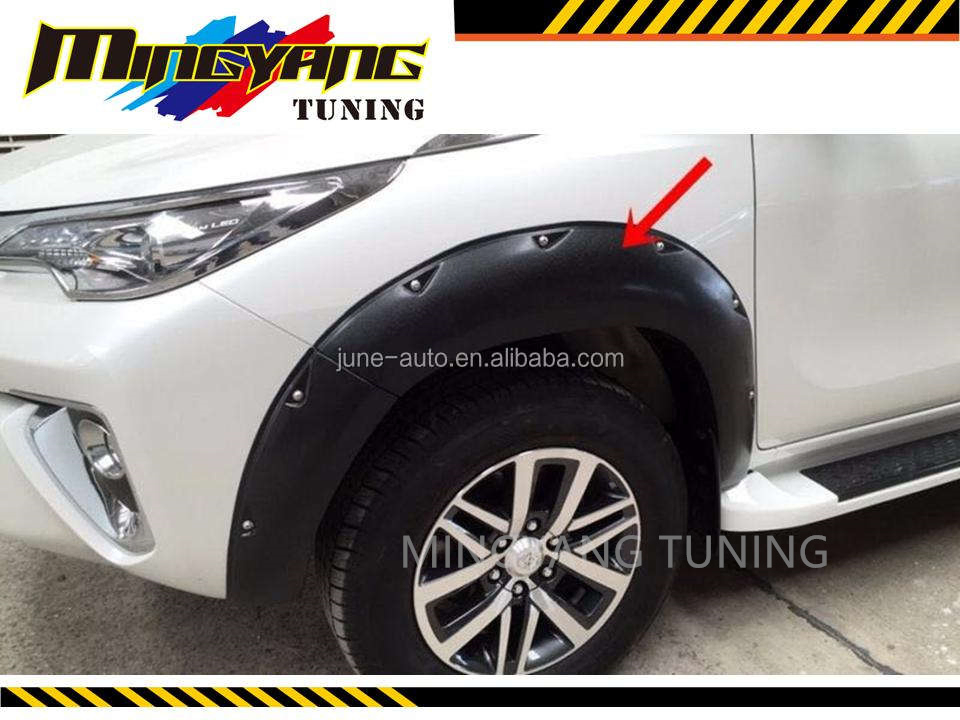 Auto Parts Fender Flare Wheel Arch for Toyota Fortuner 2016-2018