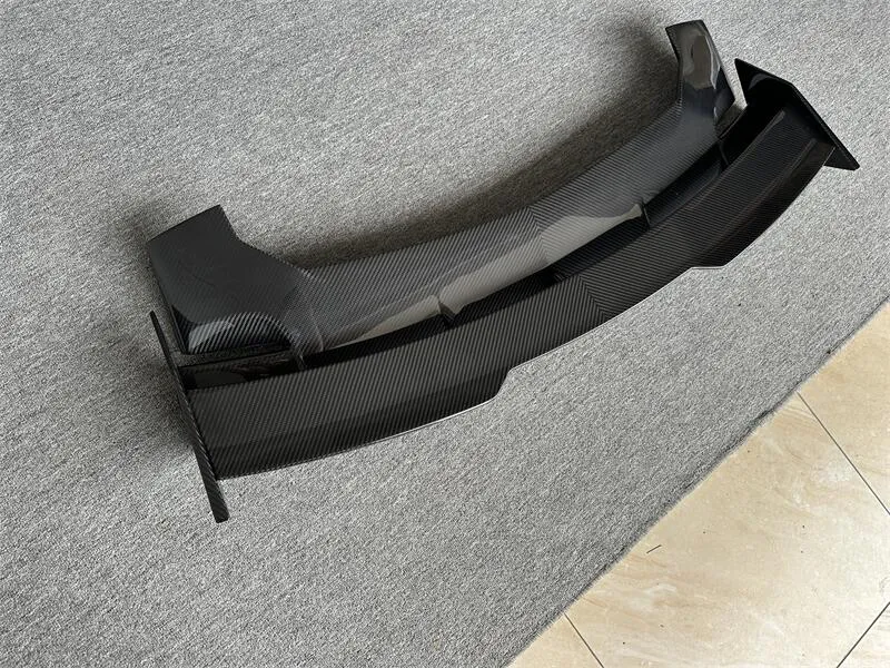 Lamborghini Urus Carbon Fiber Spoiler 6