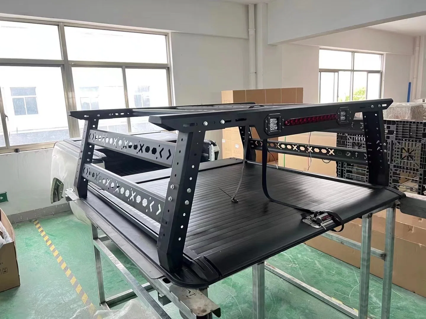 Universal Car Accessories Expand The Gantry Roll Bar Bed Ladder Rack for Pick up Truck