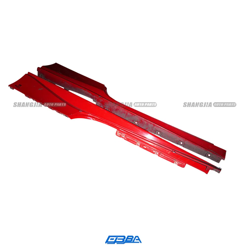 Side Skirt Detail 5
