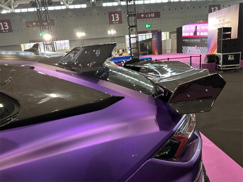 High Quality M Style Real Carbon Fiber Car Body Kit Gt Rear Roof Spoiler Wing for Lamborghini Urus