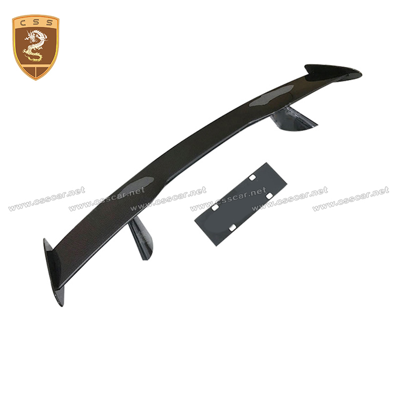 New Design Dry Carbon Fiber Mso Style Car Rear Spoiler Wing for Mclaren Gt