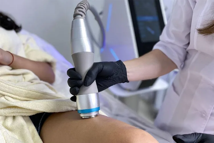 2023 Equipamento de Beleza para Remoção de Celulite por Crioterapia, Ondas de Choque e EMS