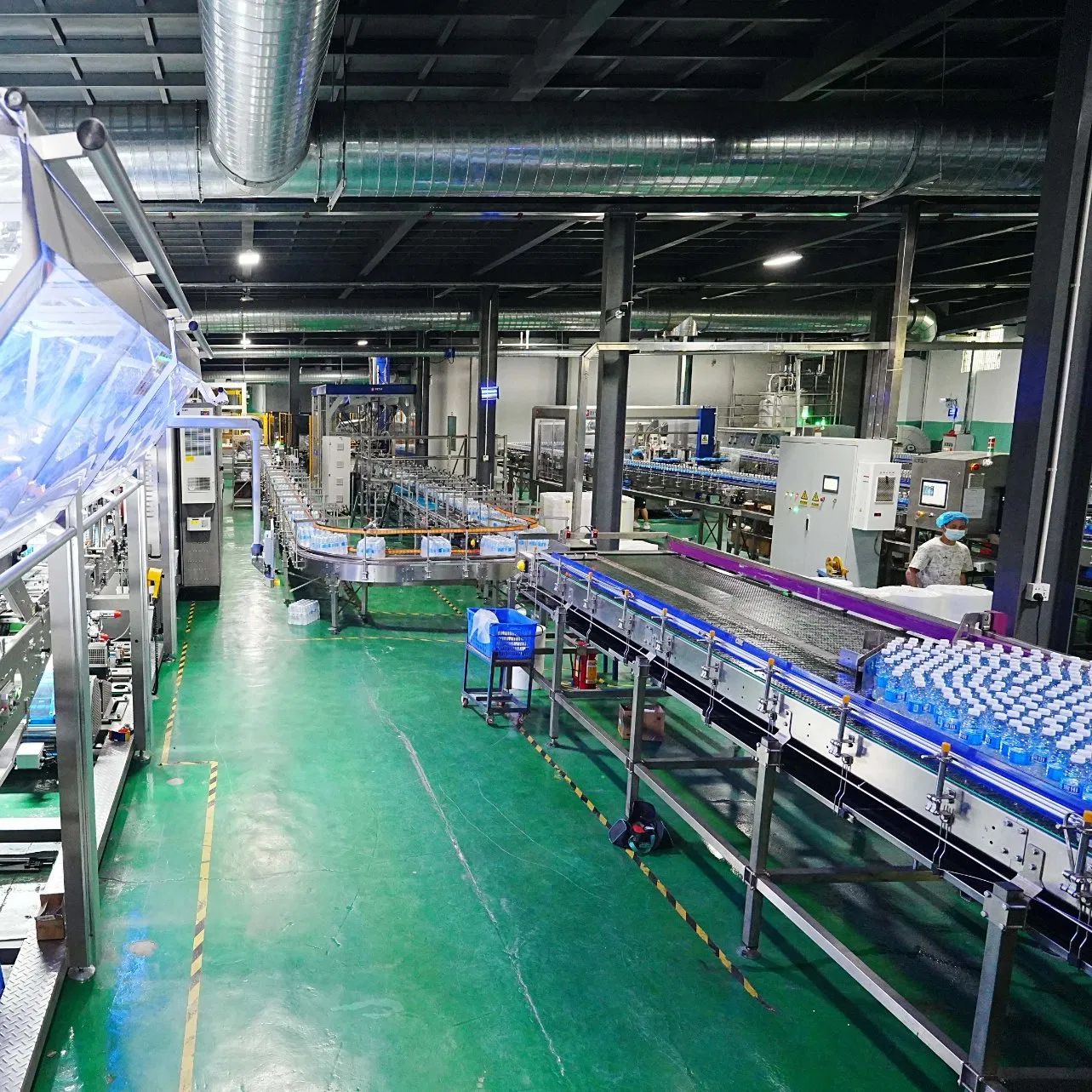 48, 000 Sistema de Tratamento de Água Bph e Sistema de Enchimento e Tampagem
