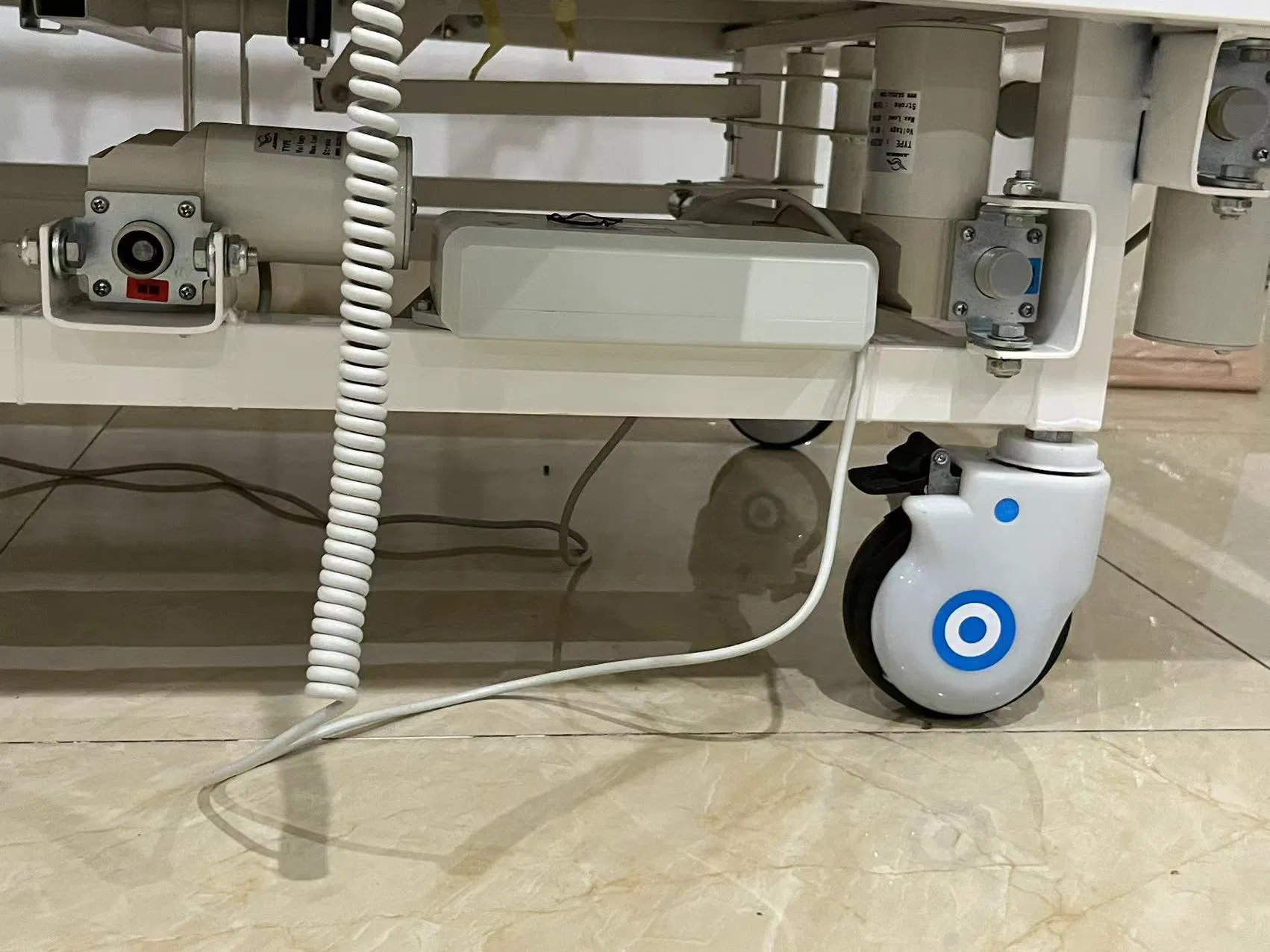 Shanghai Control Brother Medical or Your Brand Beside Hospital Furniture