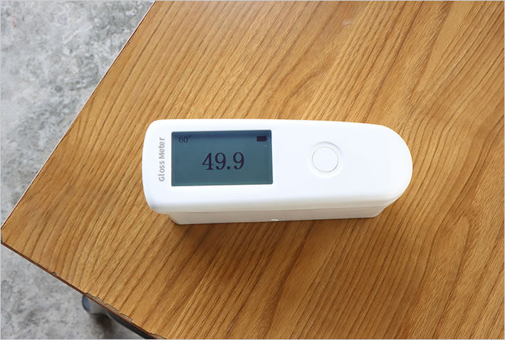 Gloss Measurement Device for Laboratory and Industrial Applications