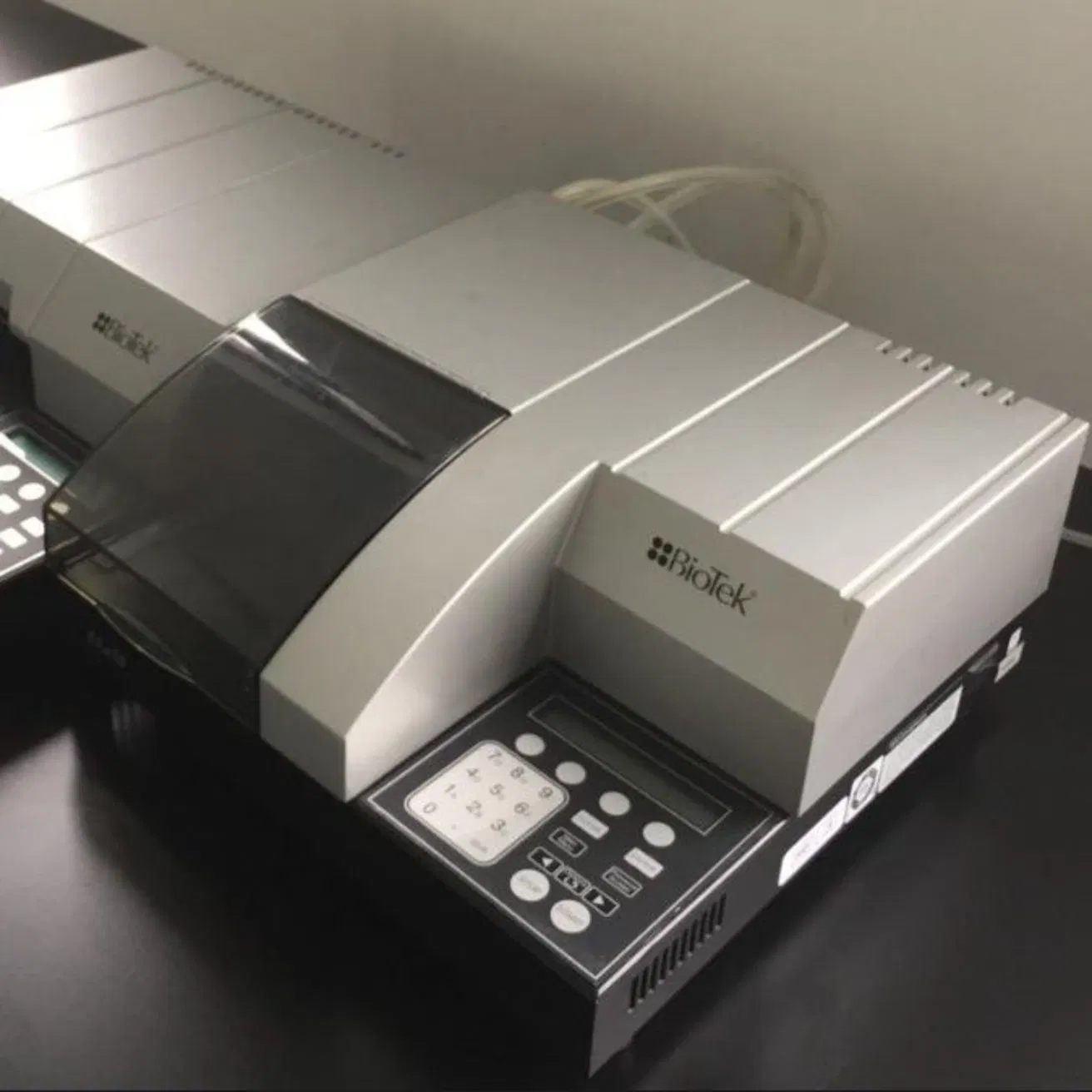 Refurbished Good Condition Lab Biotek Elx800 Elisa Reader Device