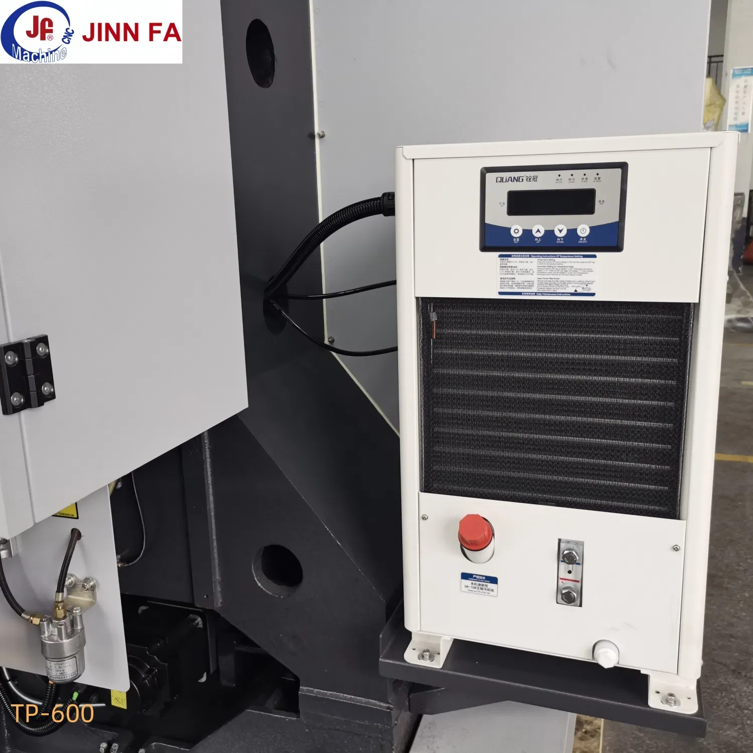 JINNFA TP-600 CHINA High Efficiency Customized Machining Center Vertical CNC Drilling and Tapping
