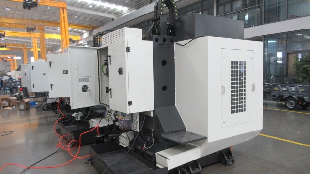 CNC precision turning lathe producing cylindrical metal components