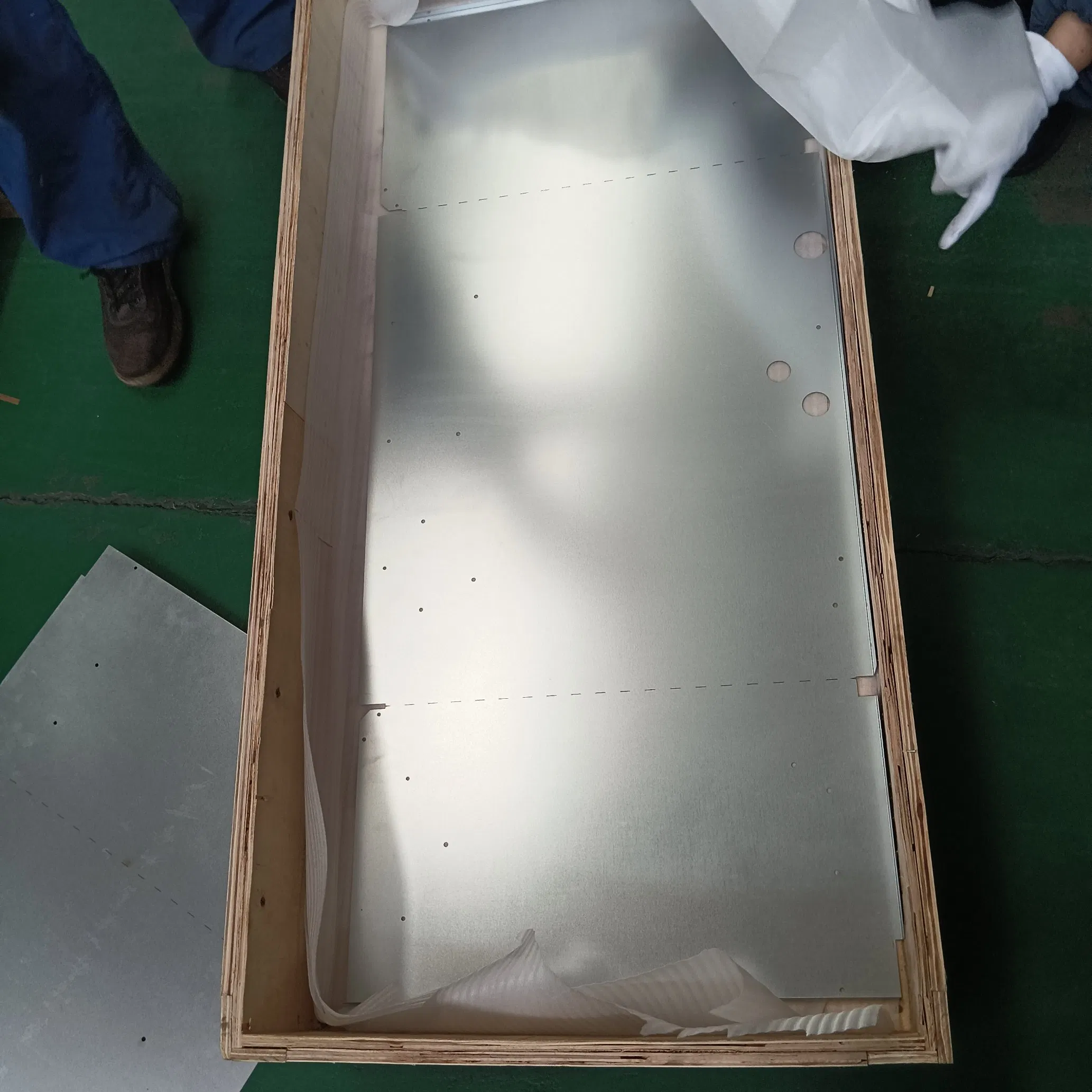 SGS ISO CNC Machining Customized Product Laser Cutting Enclosure Bending Pre Galvanized Back Cover Panels for Refrigerator Sheet Metal Fabrication OEM Service