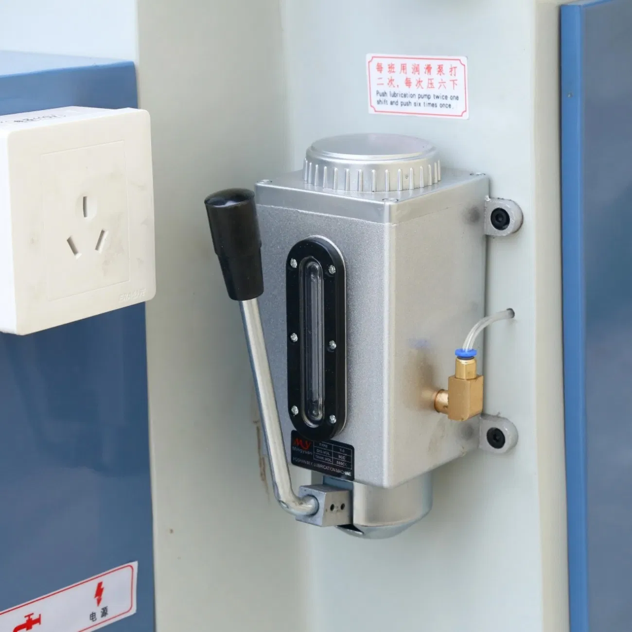 Hot Selling CNC Surface Grinding Machine Saddle Moving Type Surface Grinding