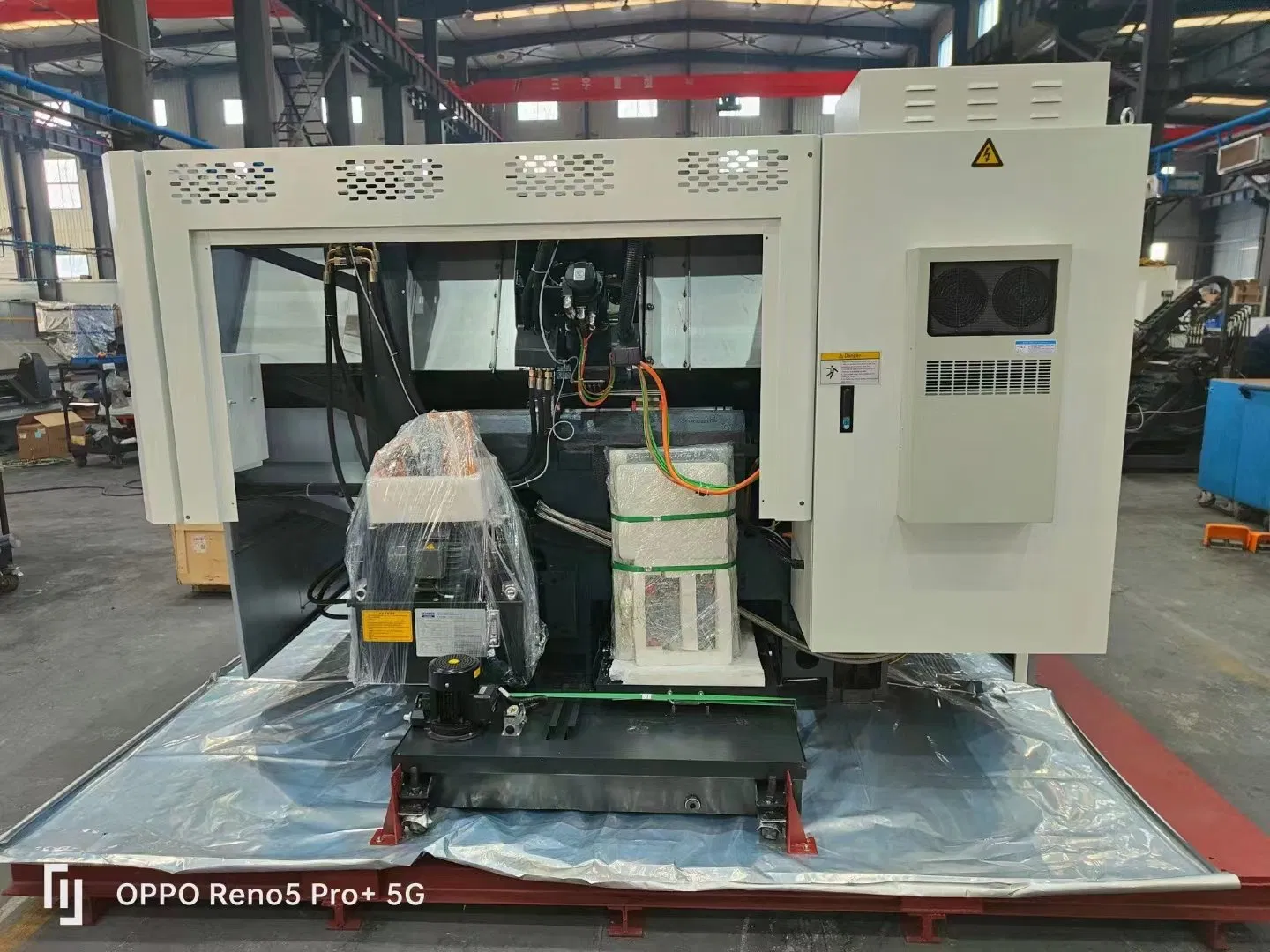 CNC HTC3650 High-Efficiency Incline Machine Center CNC Center for Hobby for Metal/Cube/Plastic Cutting Tapping for Sale