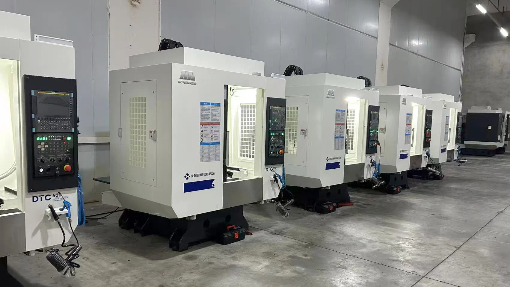 Vertical Machining Center