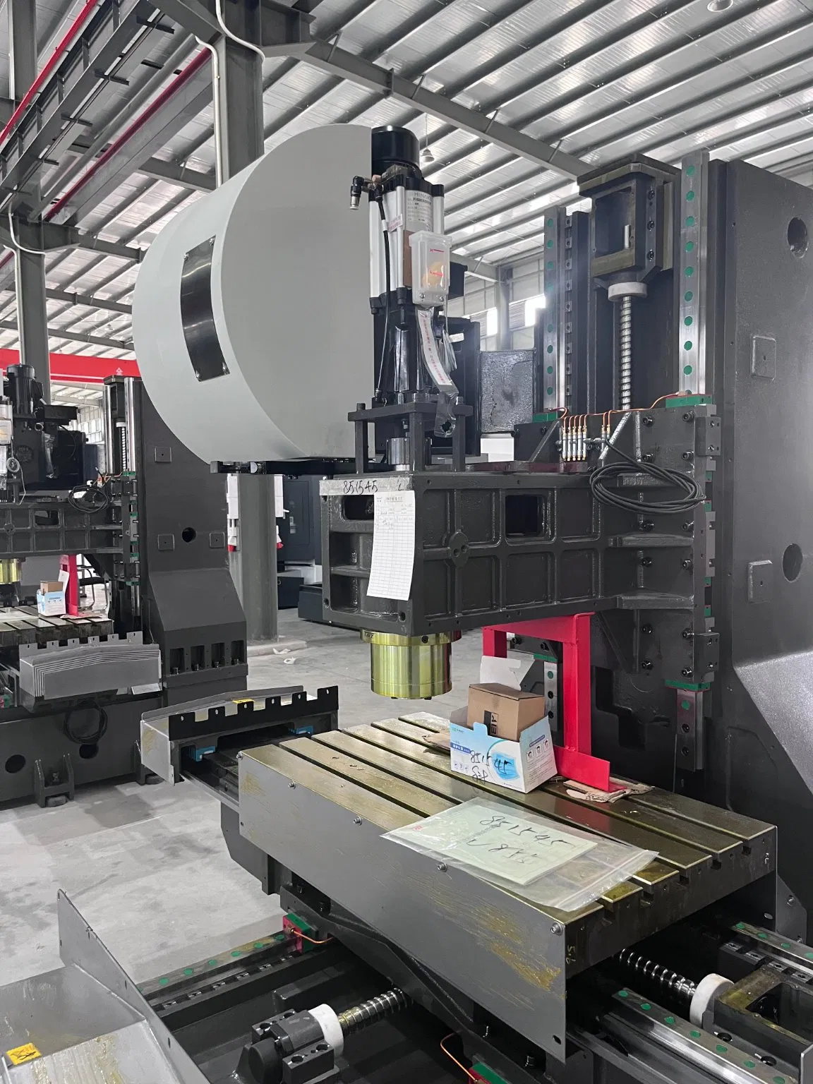 Advanced CNC Milling Machine Boosting Production and Precision in Metalwork